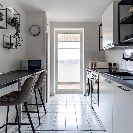 Apartamento Zentral, Naehe Hbf, Supermarkt, Bahn Vor Ort